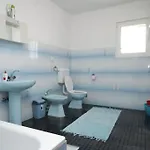 Family Friendly Seaside Nevidjane, Pasman - 8394 Apartament Neviđane