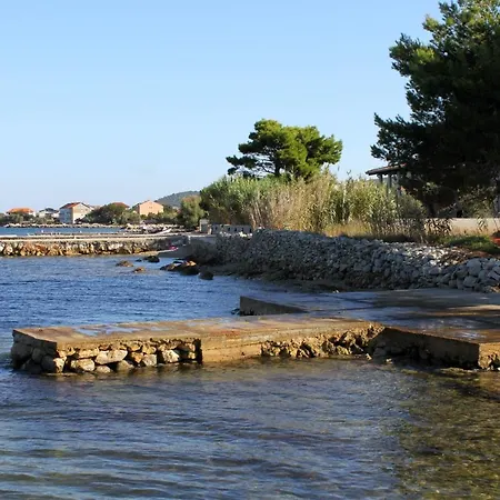 Family Friendly Seaside Nevidjane, Pasman - 8394 Apartman