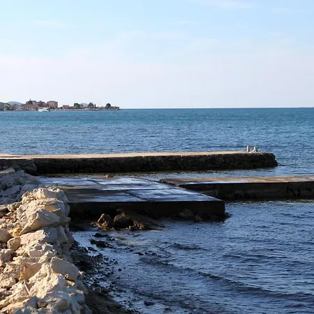 Family Friendly Seaside Nevidjane, Pasman - 8394 Apartamento *