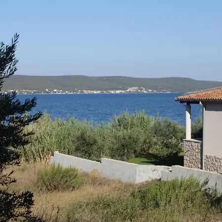 Family Friendly Seaside Nevidjane, Pasman - 8394 * Neviđane