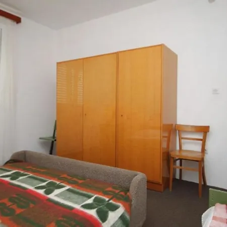 아파트 Family Friendly Seaside Nevidjane, Pasman - 8394 *